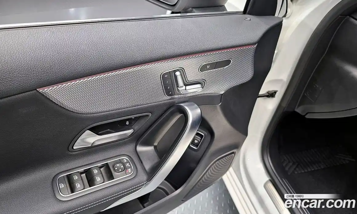 Mercedes-Benz A-Class 2021 2.0 гидро в Москве № 206328, фото 18