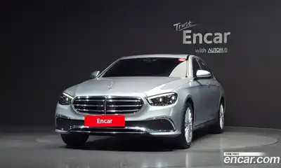 Mercedes-Benz E-Class 2021 2.0 гидро, миниатюра 3