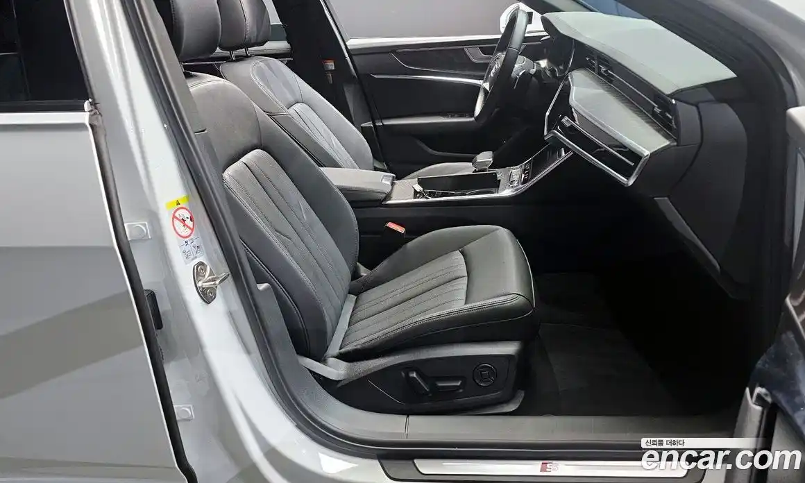 Audi A6 2023 2.0 гидро в Москве № 210527, фото 11