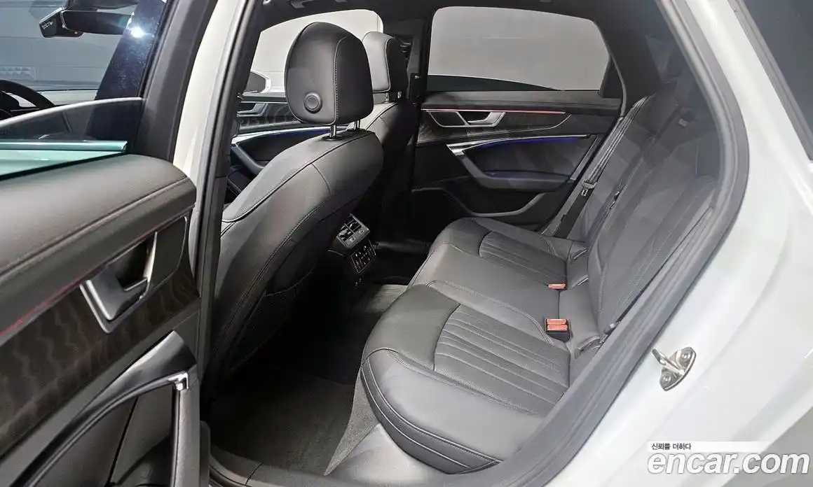 Audi A6 2023 2.0 гидро в Москве № 210527, фото 12
