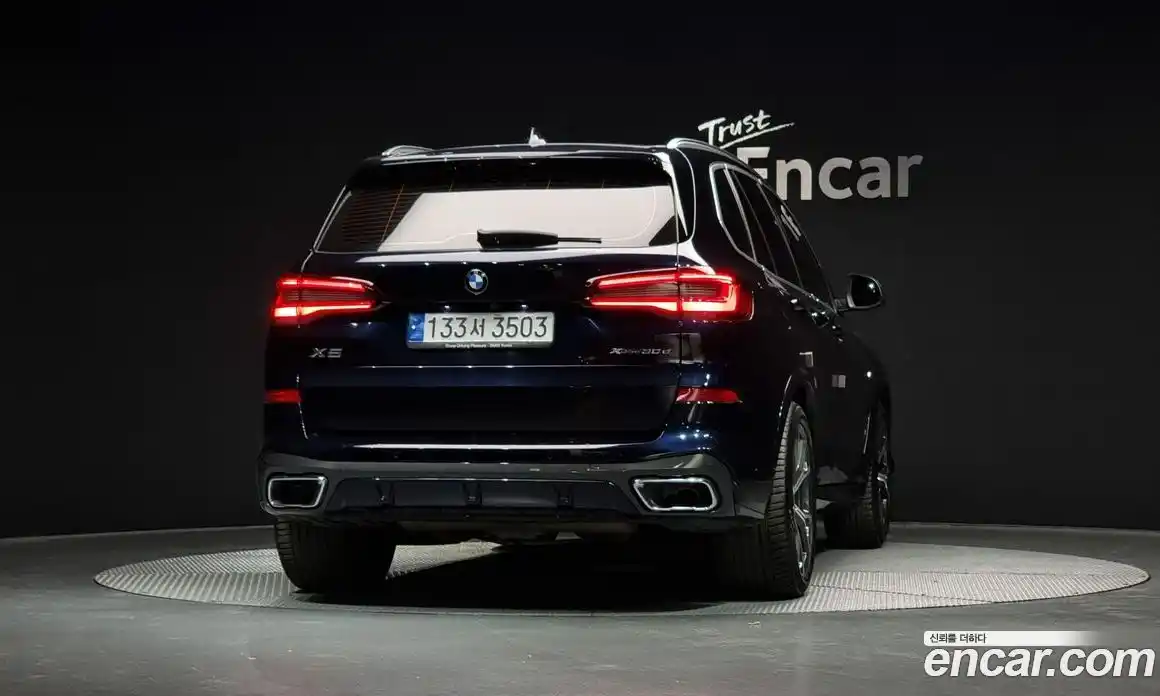 BMW X5 2022 3.0 гидро в Москве № 210990, фото 4