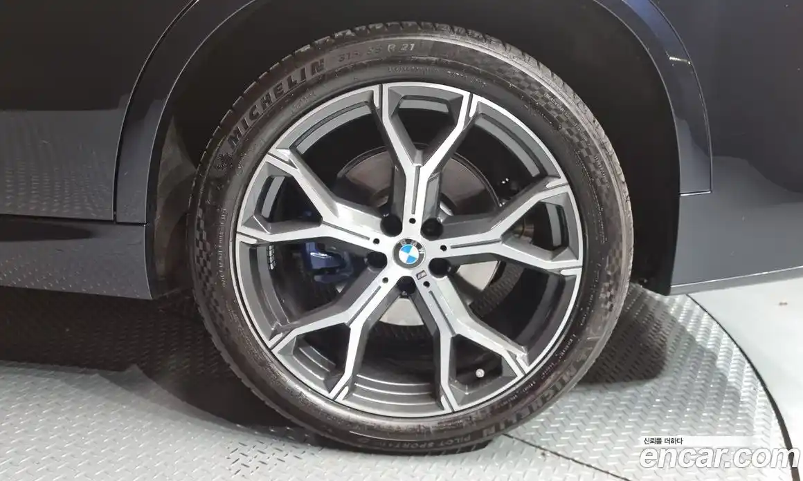 BMW X5 2022 3.0 гидро в Москве № 210990, фото 5
