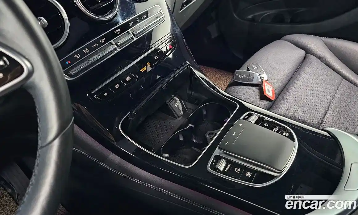 Mercedes-Benz GLC-Class 2021 2.0 гидро в Москве, фото 9