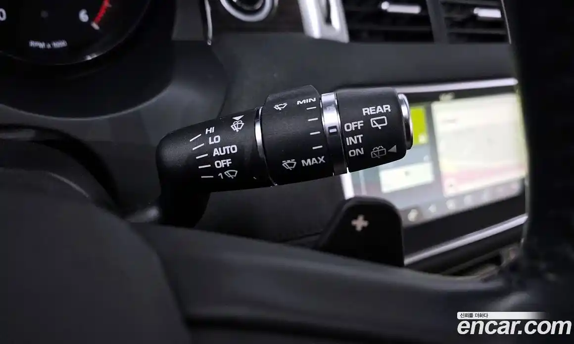 Land Rover Range-Rover Evoque 2017 2.0 гидро в Москве № 213423, фото 17