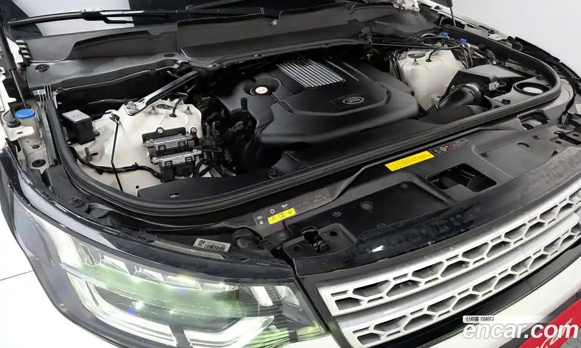 Land Rover Discovery 2017 3.0 гидро в Москве № 213496, фото 6