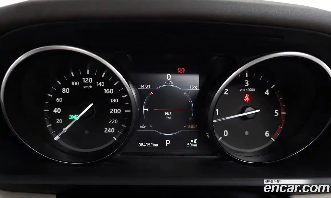 Land Rover Discovery 2017 3.0 гидро в Москве № 213496, фото 8