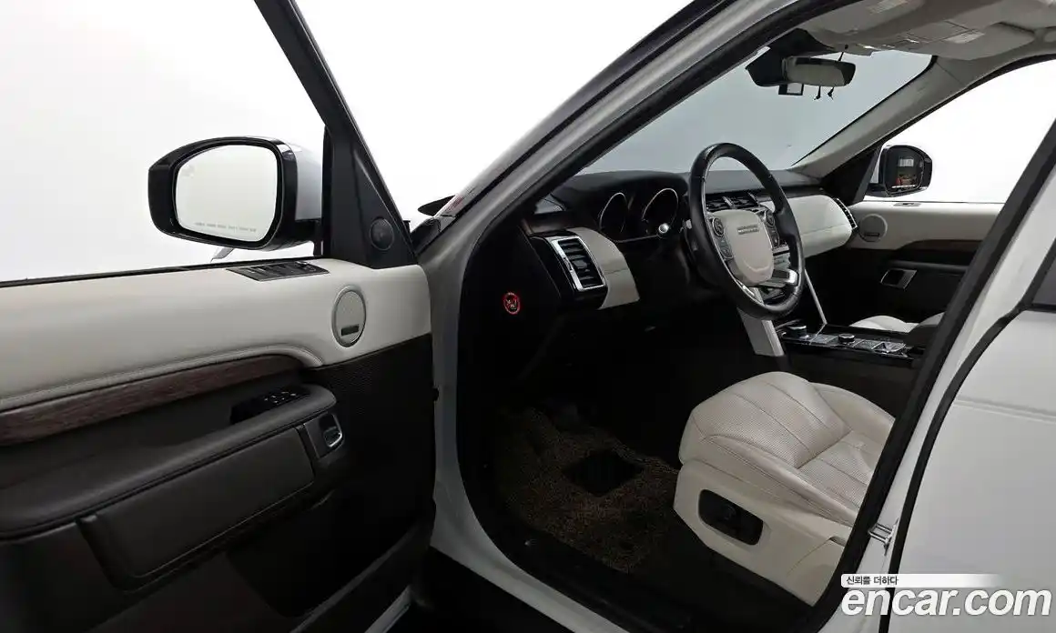 Land Rover Discovery 2017 3.0 гидро в Москве № 213496, фото 10
