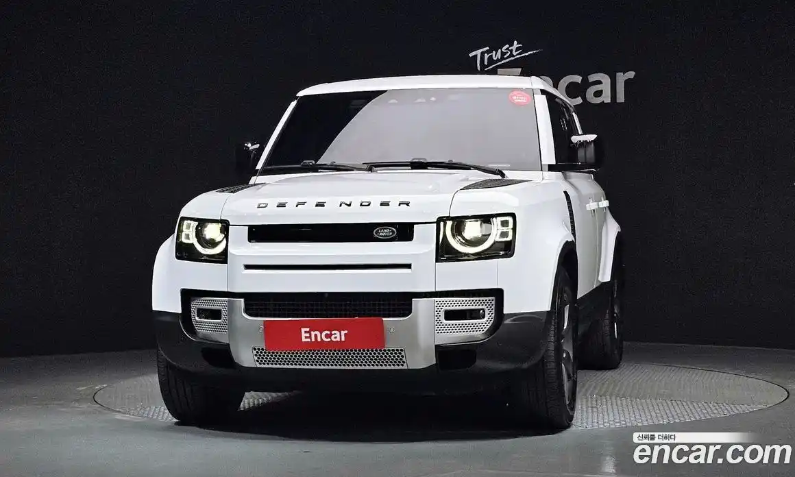 Land Rover Defender 2021 3.0 гидро в Москве № 213621, фото 3