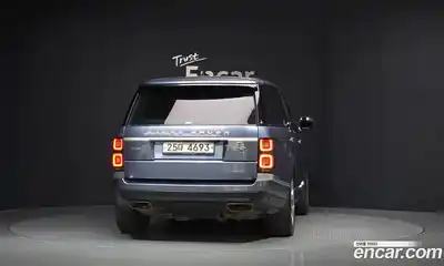 Land Rover Range-Rover 2018 4.4 гидро в Москве № 213740, миниатюра 4
