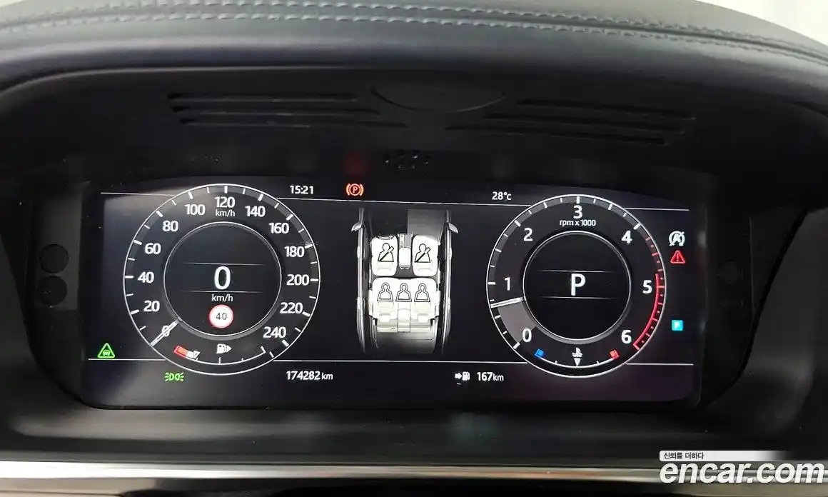 Land Rover Range-Rover 2018 4.4 гидро в Москве № 213740, фото 8