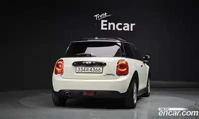 Mini Cooper 2016 1.5 гидро в Москве № 214334, миниатюра 4