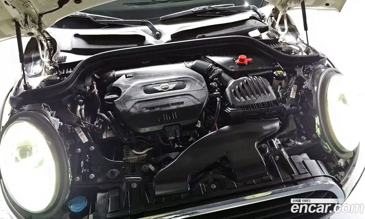 Mini Cooper 2016 1.5 гидро в Москве № 214334, фото 6