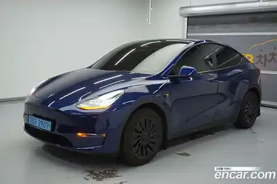 Tesla Model Y 2022 0.2 гидро в Москве № 214523, миниатюра 3