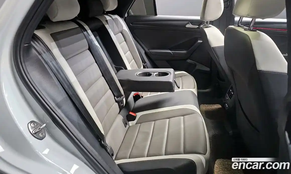 Volkswagen T-Roc 2022 2.0 гидро в Москве № 214957, фото 12