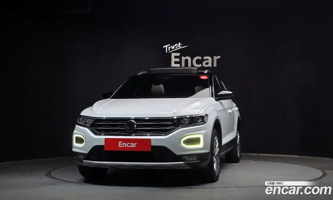 Volkswagen T-Roc 2022 2.0 гидро в Москве № 214957, фото 3