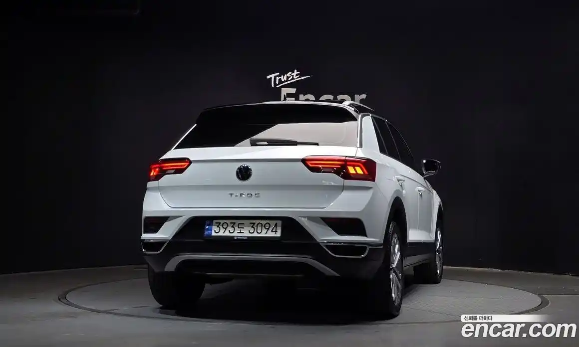 Volkswagen T-Roc 2022 2.0 гидро в Москве № 214957, фото 4
