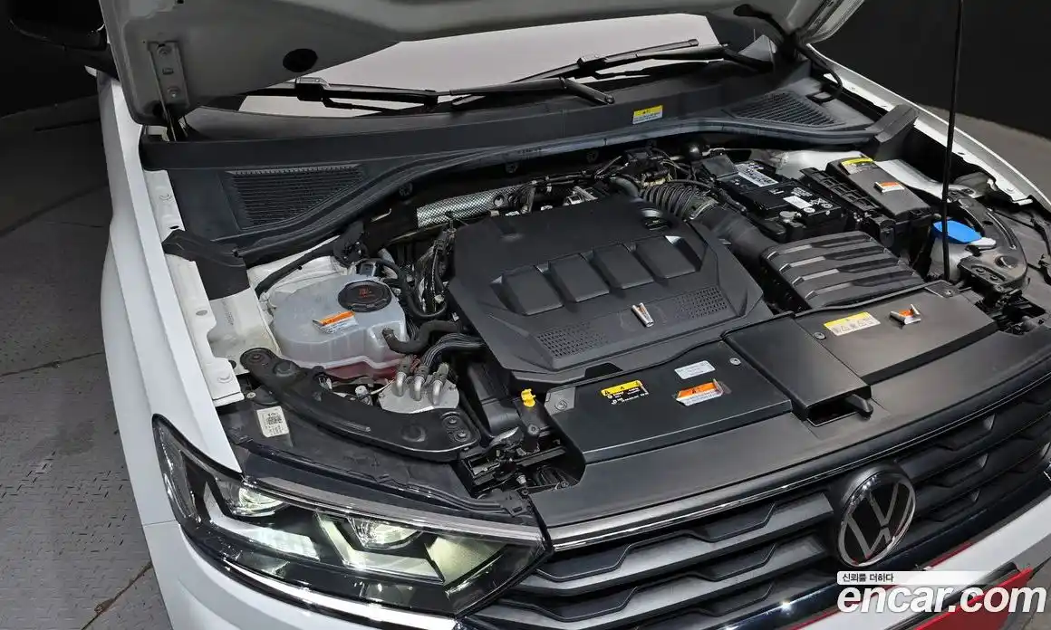 Volkswagen T-Roc 2022 2.0 гидро в Москве № 214957, фото 6