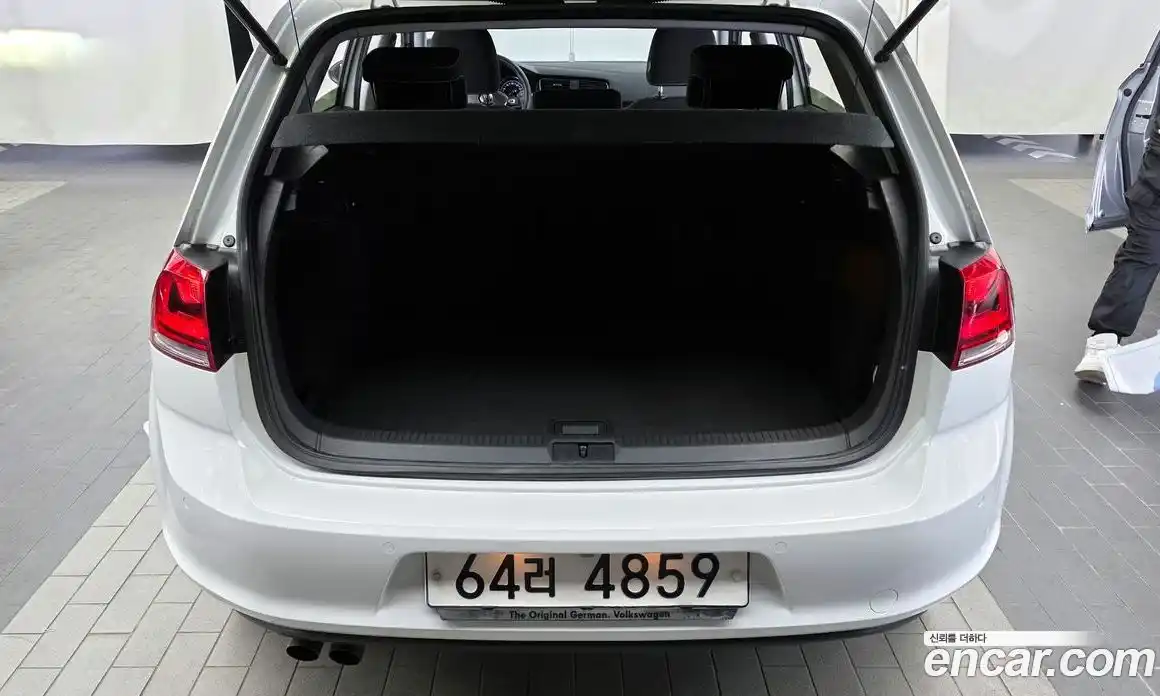 Volkswagen Golf 2013 2.0 гидро в Москве № 215031, фото 20