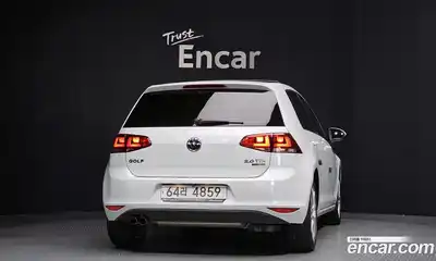 Volkswagen Golf 2013 2.0 гидро в Москве № 215031, миниатюра 4