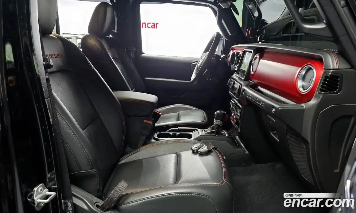 Jeep Wrangler 2023 2.0 гидро в Москве № 215453, фото 11