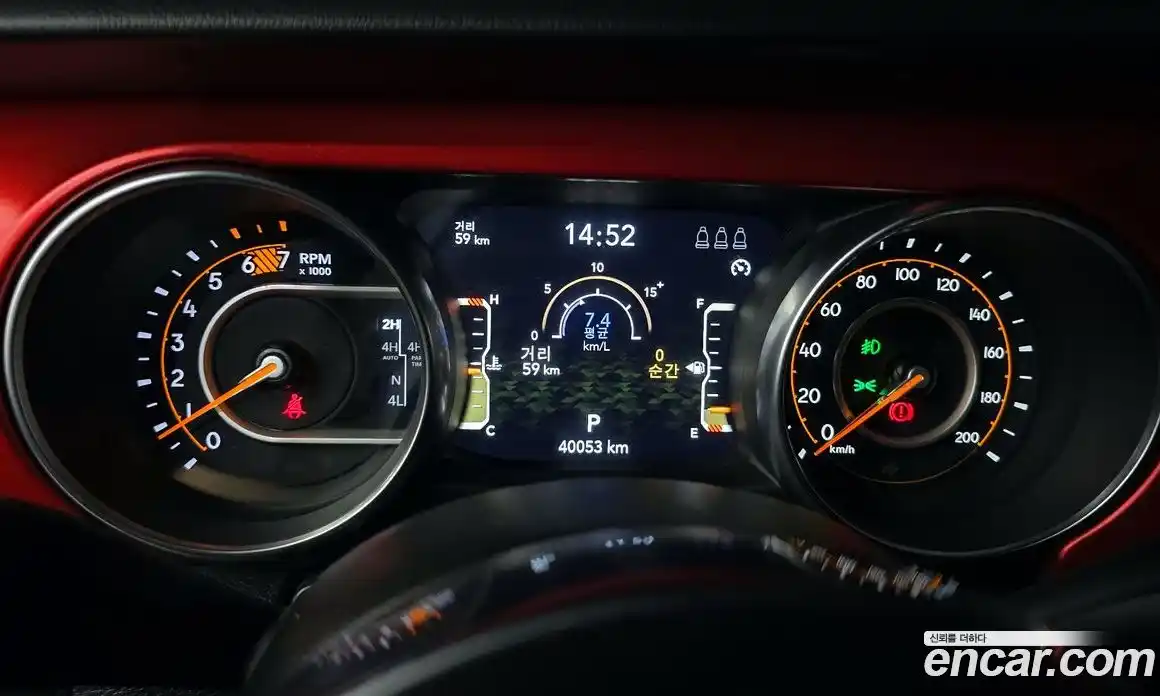 Jeep Wrangler 2023 2.0 гидро в Москве № 215453, фото 8