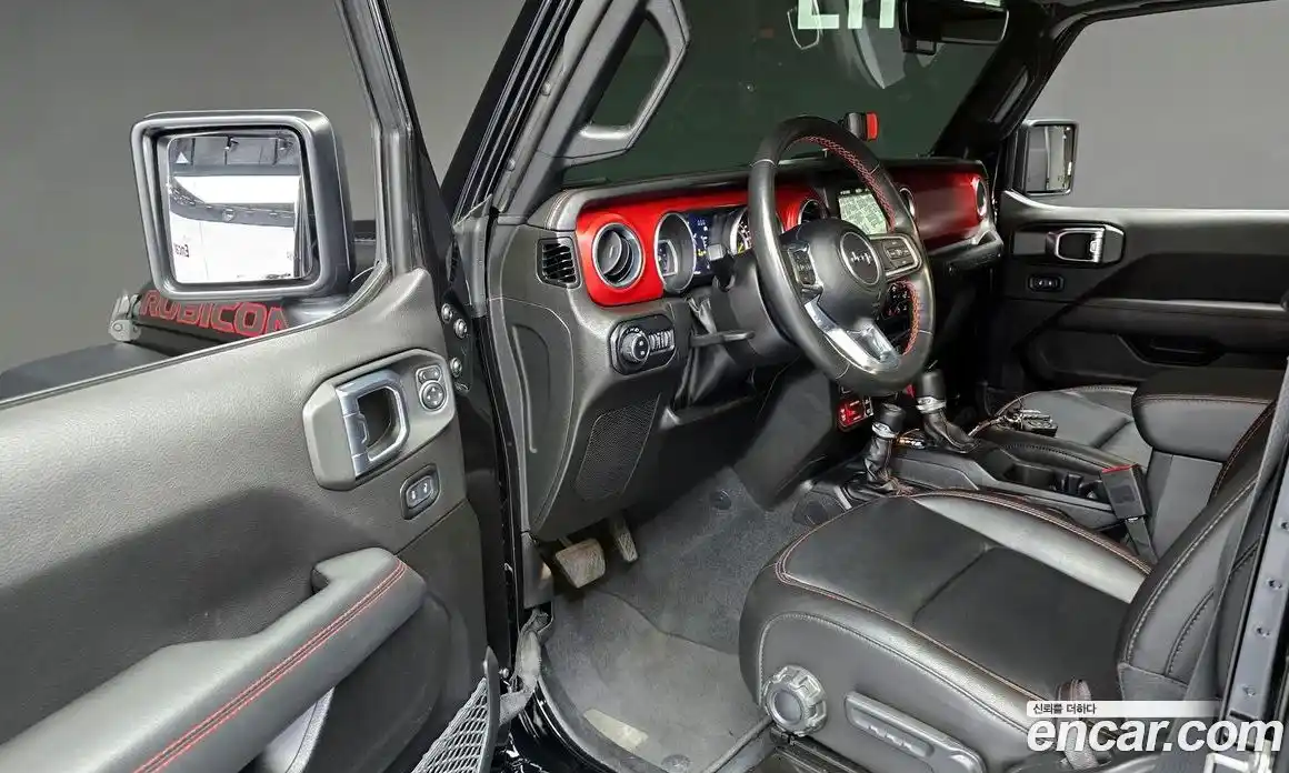 Jeep Wrangler 2023 2.0 гидро в Москве № 215453, фото 10