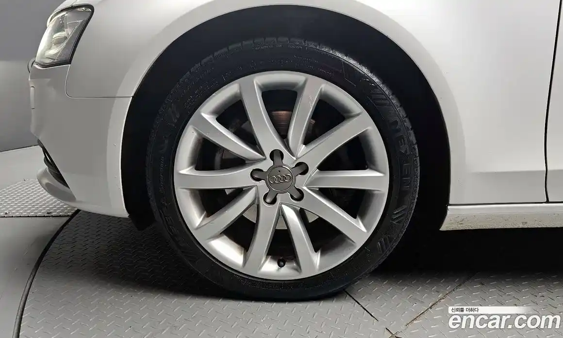 Audi A4 2015 2.0 гидро в Москве № 229506, фото 5