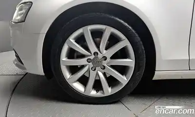 Audi A4 2015 2.0 гидро в Москве № 229506, миниатюра 5