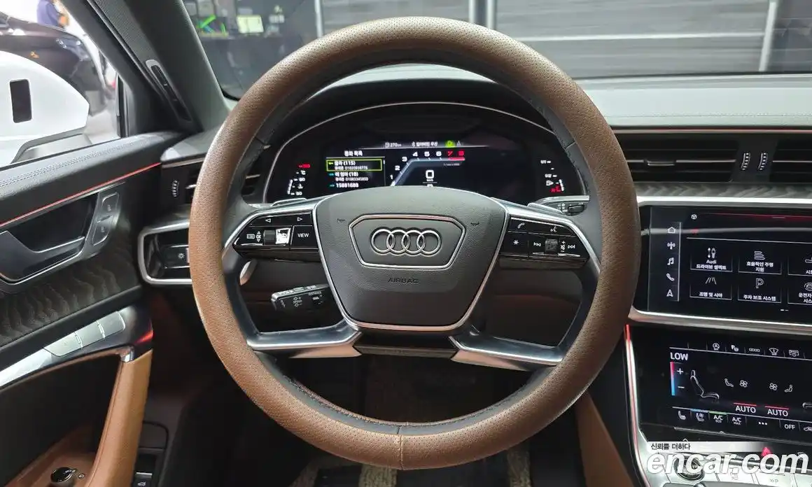 Audi A6 2023 2.0 гидро в Москве № 229692, фото 13