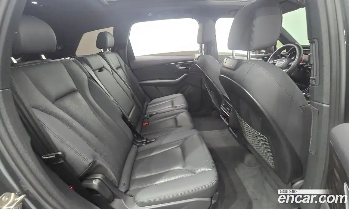 Audi Q7 2021 3.0 гидро в Москве № 229925, фото 12