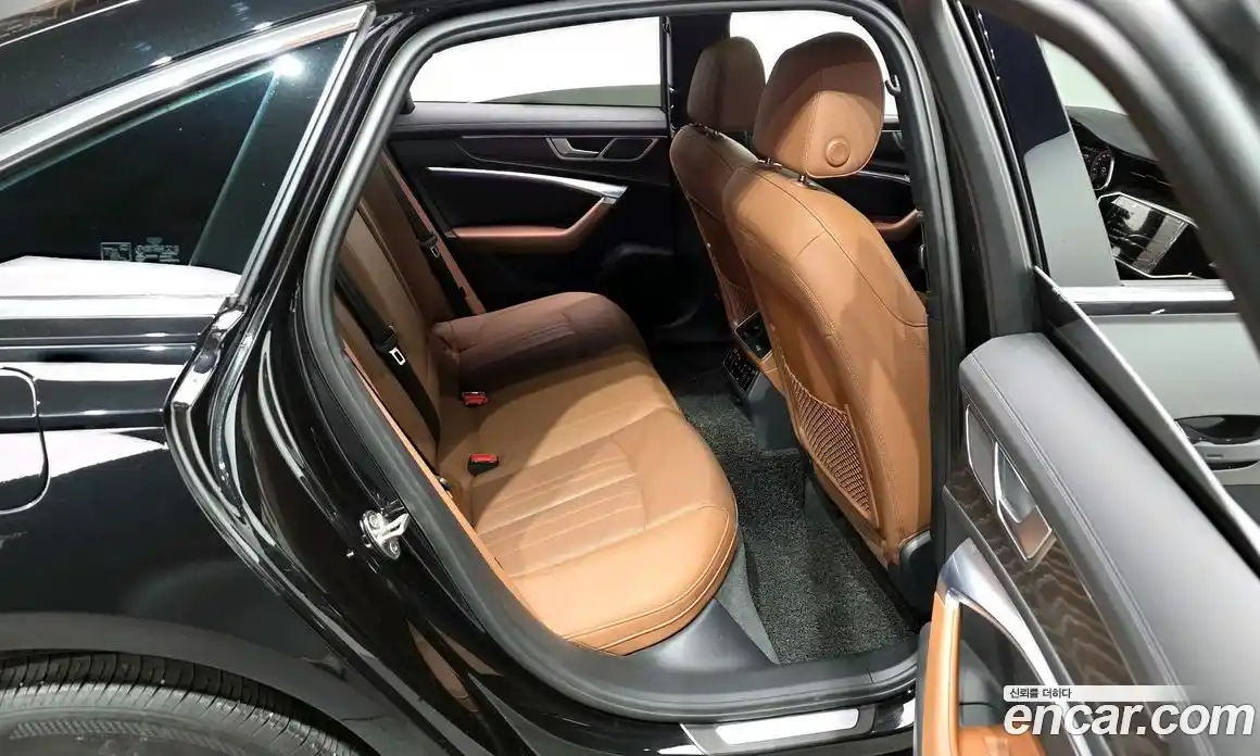 Audi A6 2021 2.0 гидро в Москве, фото 12