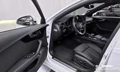 Audi A4 2020 2.0 гидро в Москве № 230068, миниатюра 10