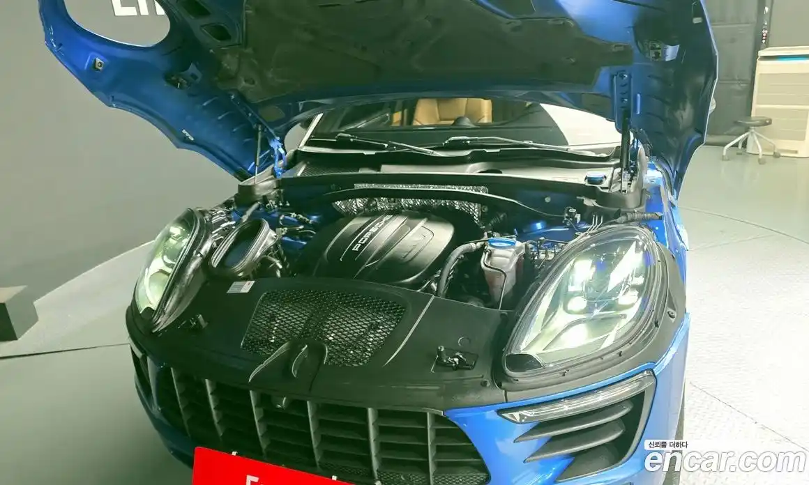 Porsche Macan 2018 2.0 гидро в Москве № 230986, фото 6