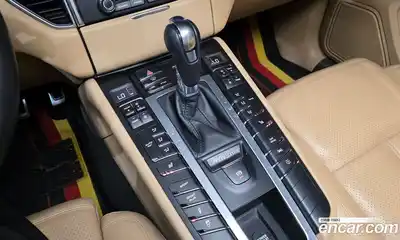 Porsche Macan 2018 2.0 гидро в Москве № 230986, миниатюра 9