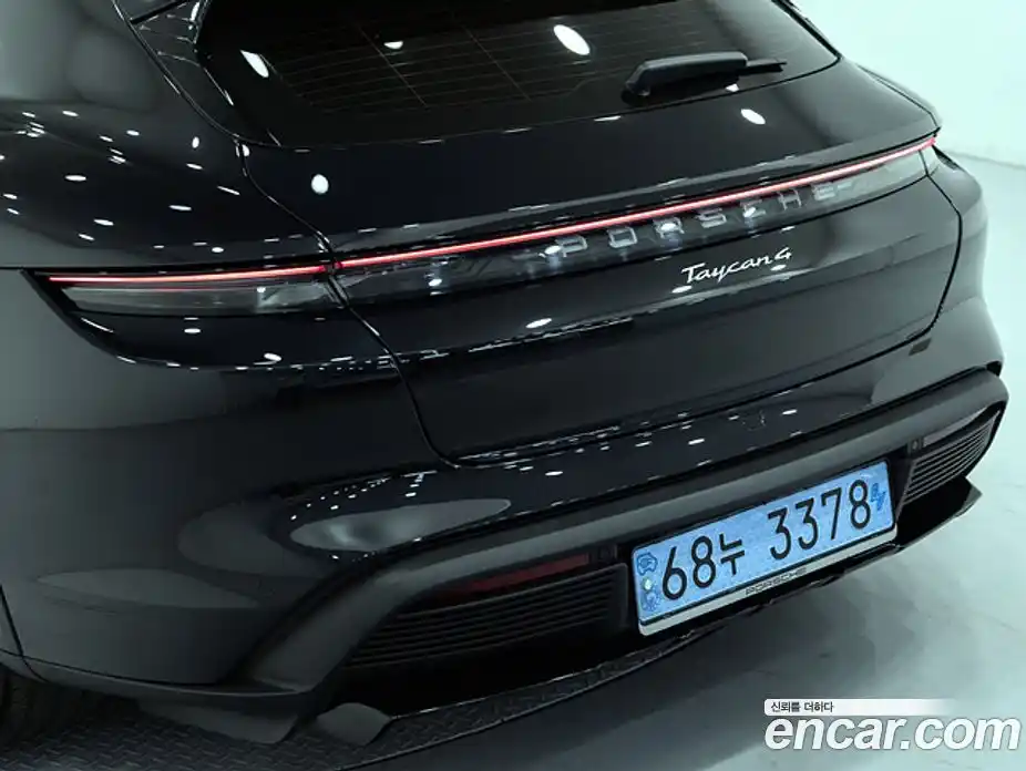 Porsche Taycan 2023 0.1 гидро в Москве № 231074, фото 12