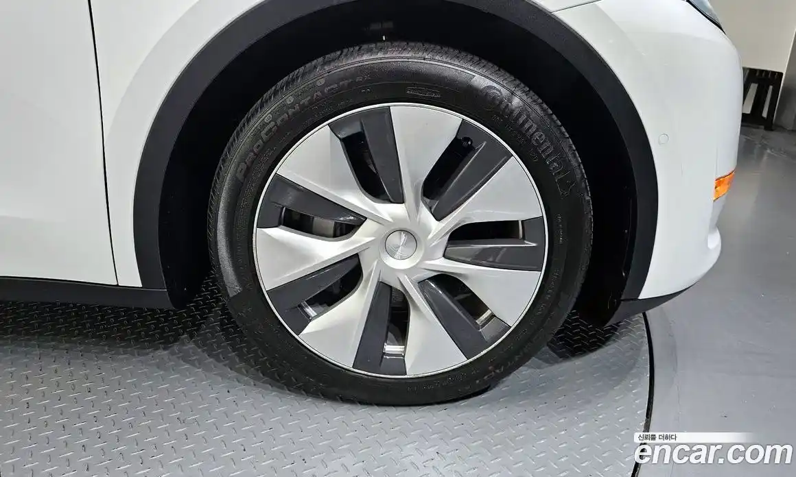 Tesla Model Y 2021 0.2 гидро в Москве № 231708, фото 5