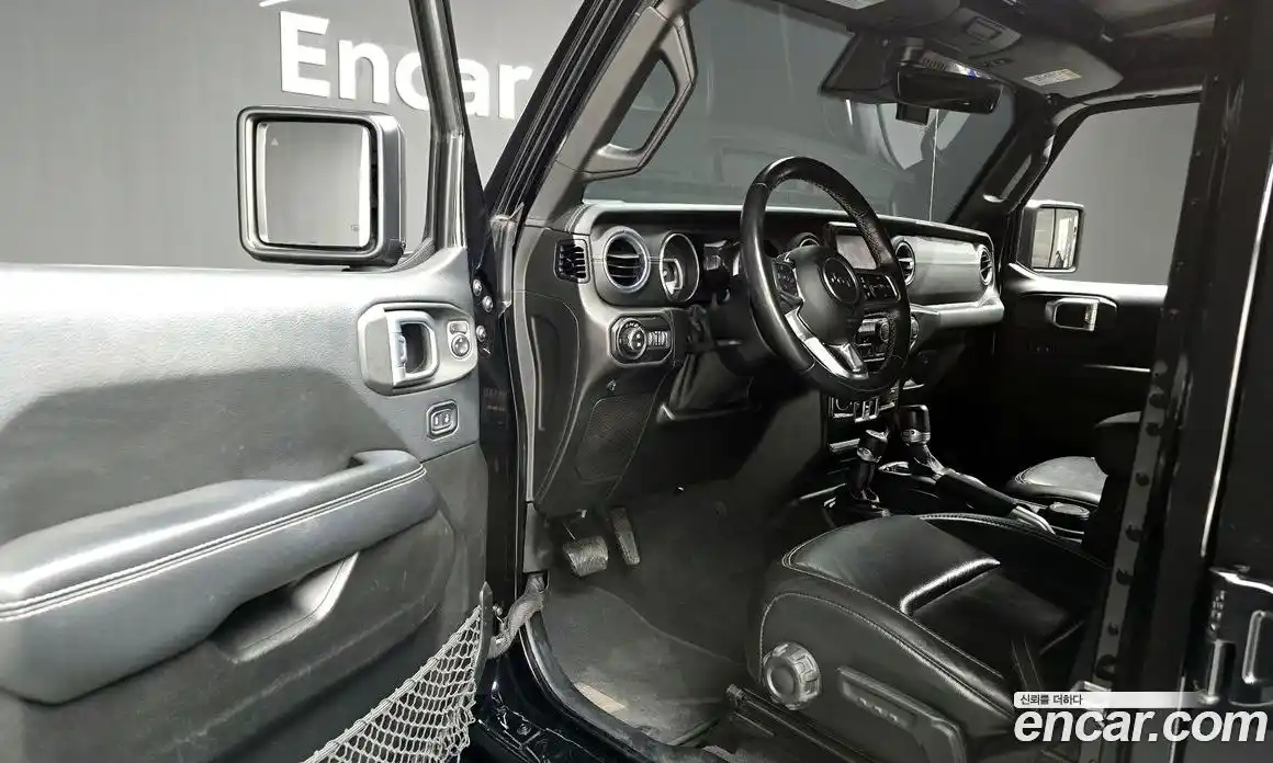 Jeep Wrangler 2019 2.0 гидро в Москве № 232354, фото 11