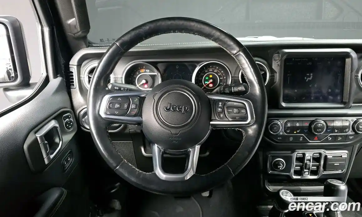 Jeep Wrangler 2019 2.0 гидро в Москве № 232354, фото 13