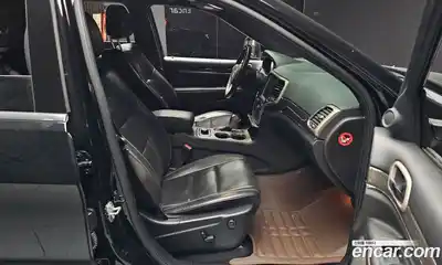 Jeep Cherokee 2017 3.0 гидро в Москве № 232693, миниатюра 12