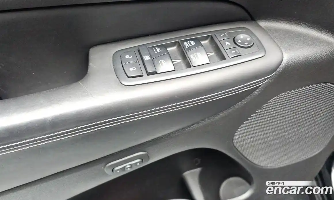 Jeep Cherokee 2017 3.0 гидро в Москве № 232693, фото 13