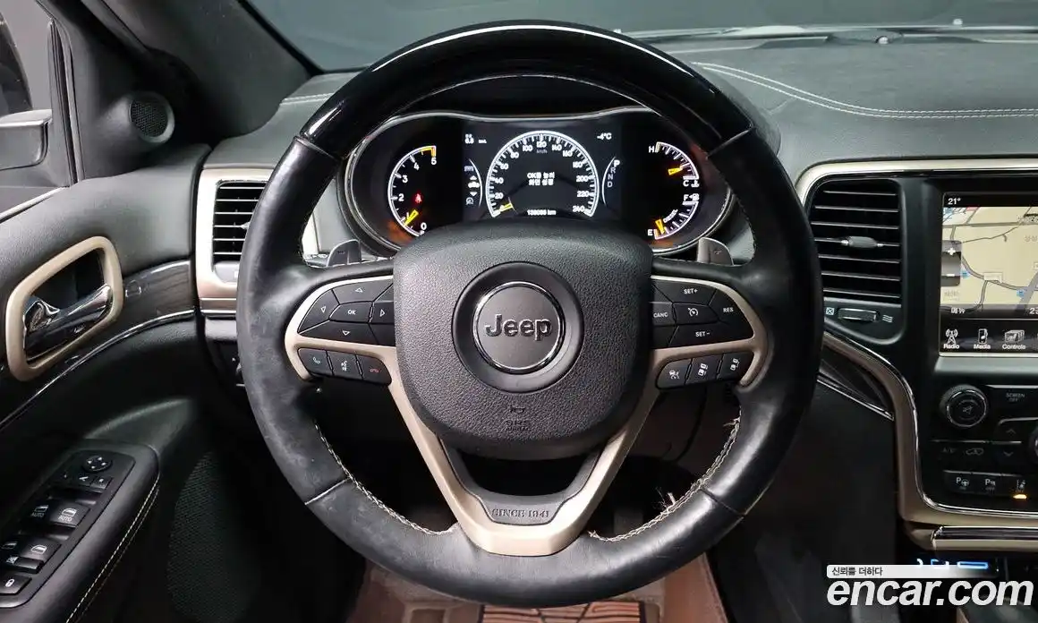 Jeep Cherokee 2017 3.0 гидро в Москве № 232693, фото 14