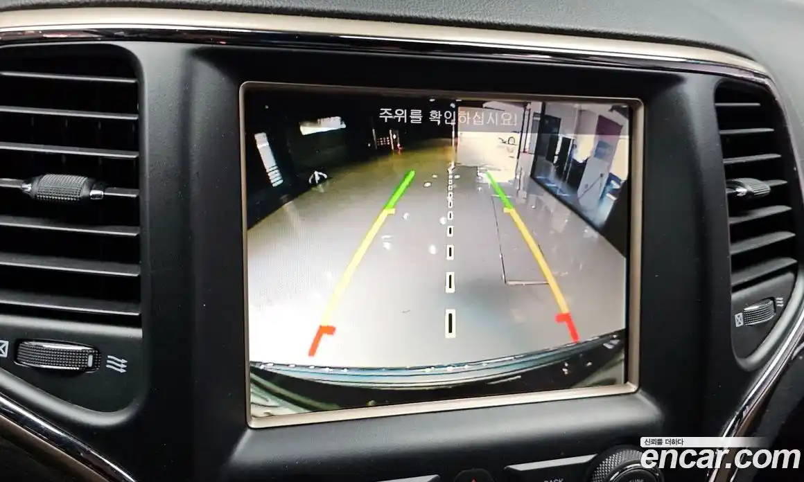 Jeep Cherokee 2017 3.0 гидро в Москве № 232693, фото 16