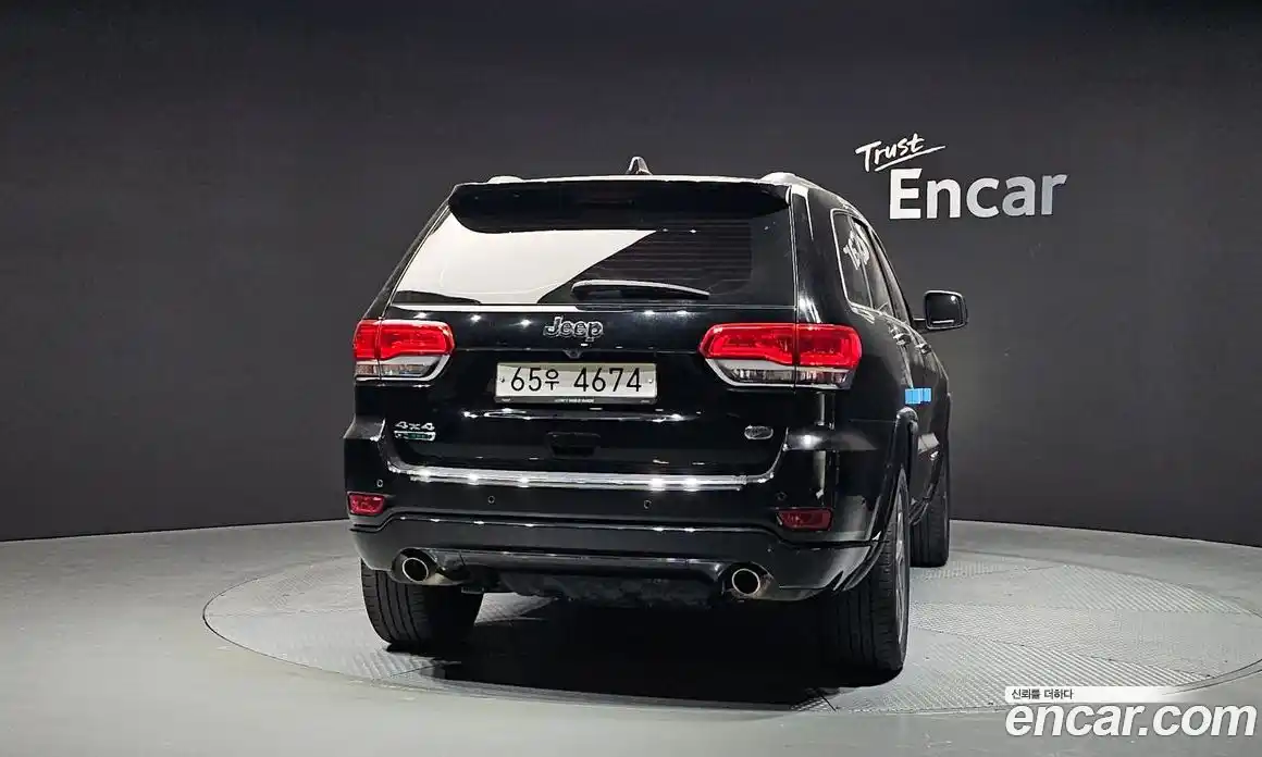 Jeep Cherokee 2017 3.0 гидро в Москве № 232693, фото 4