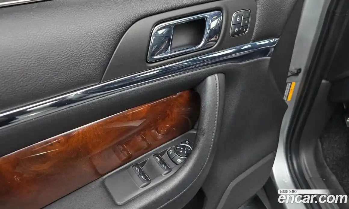 Lincoln MKS 2012 3.7 гидро в Москве № 255819, фото 17