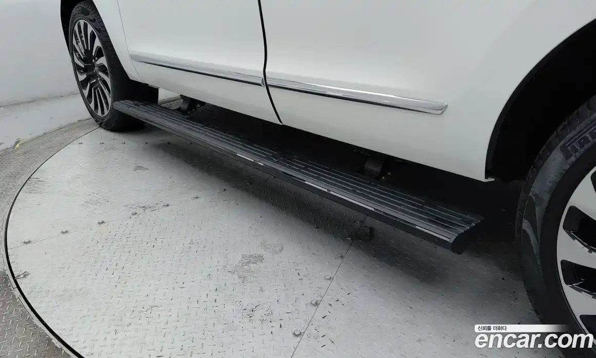 Lincoln Navigator 2023 3.5 гидро в Москве № 255859, фото 11