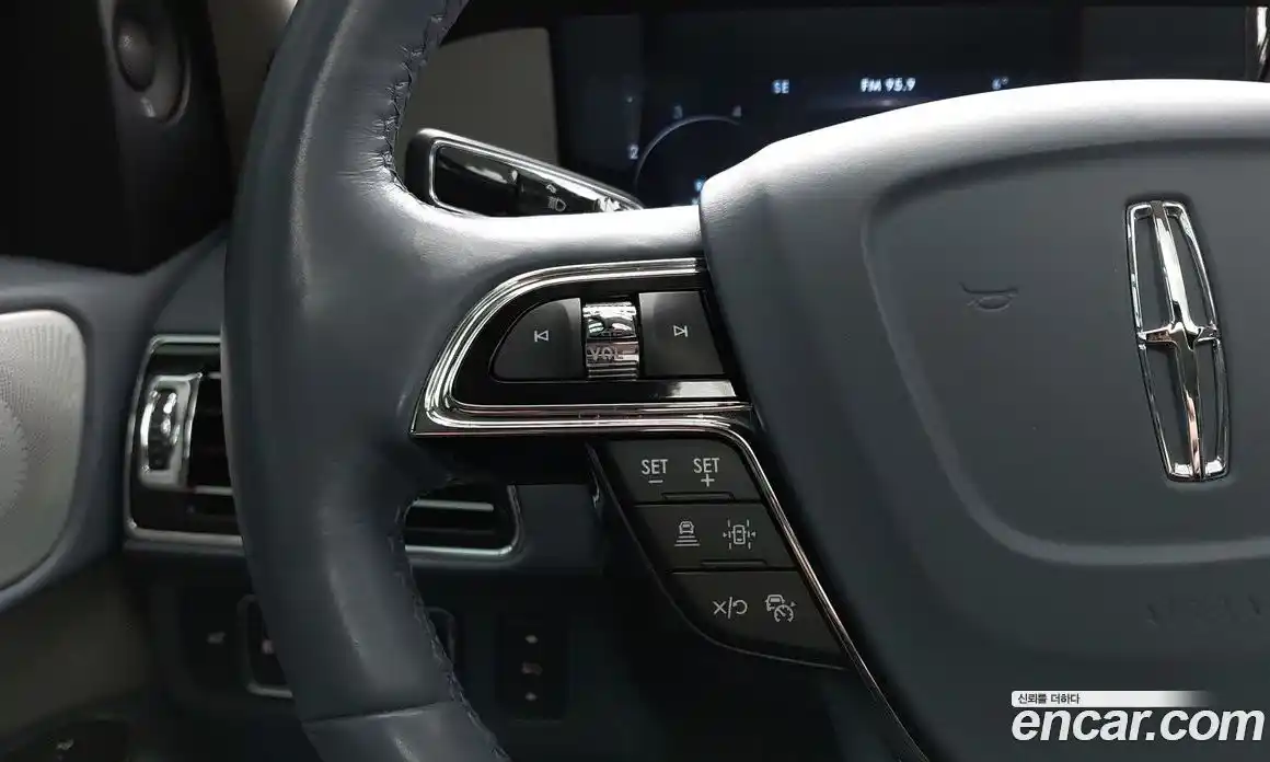 Lincoln Navigator 2023 3.5 гидро в Москве № 255859, фото 13