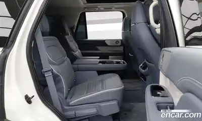 Lincoln Navigator 2023 3.5 гидро в Москве № 255859, миниатюра 7