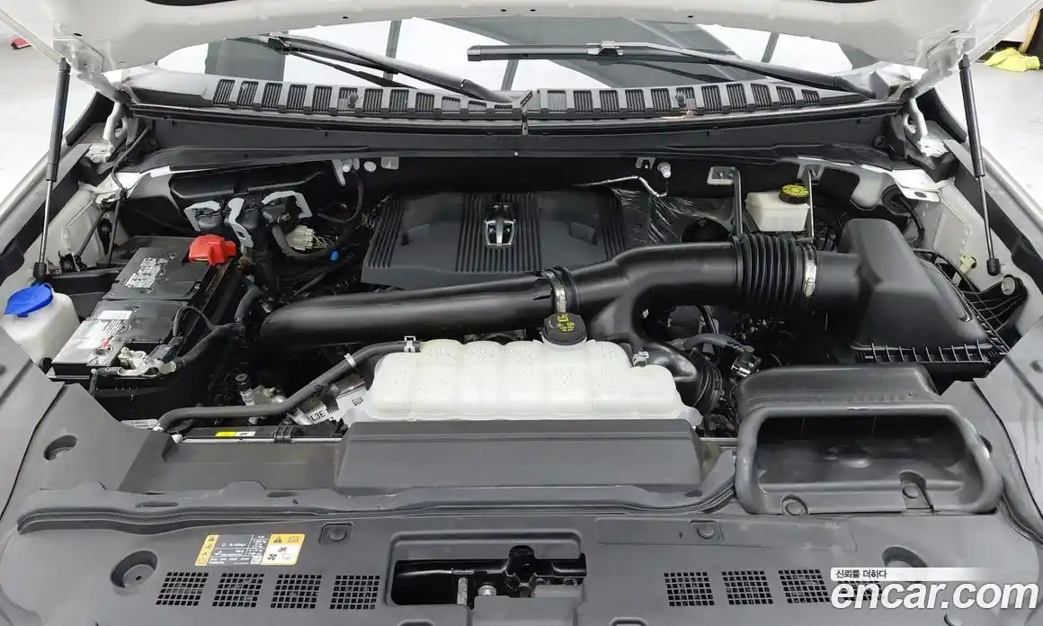 Lincoln Navigator 2023 3.5 гидро в Москве № 255859, фото 8