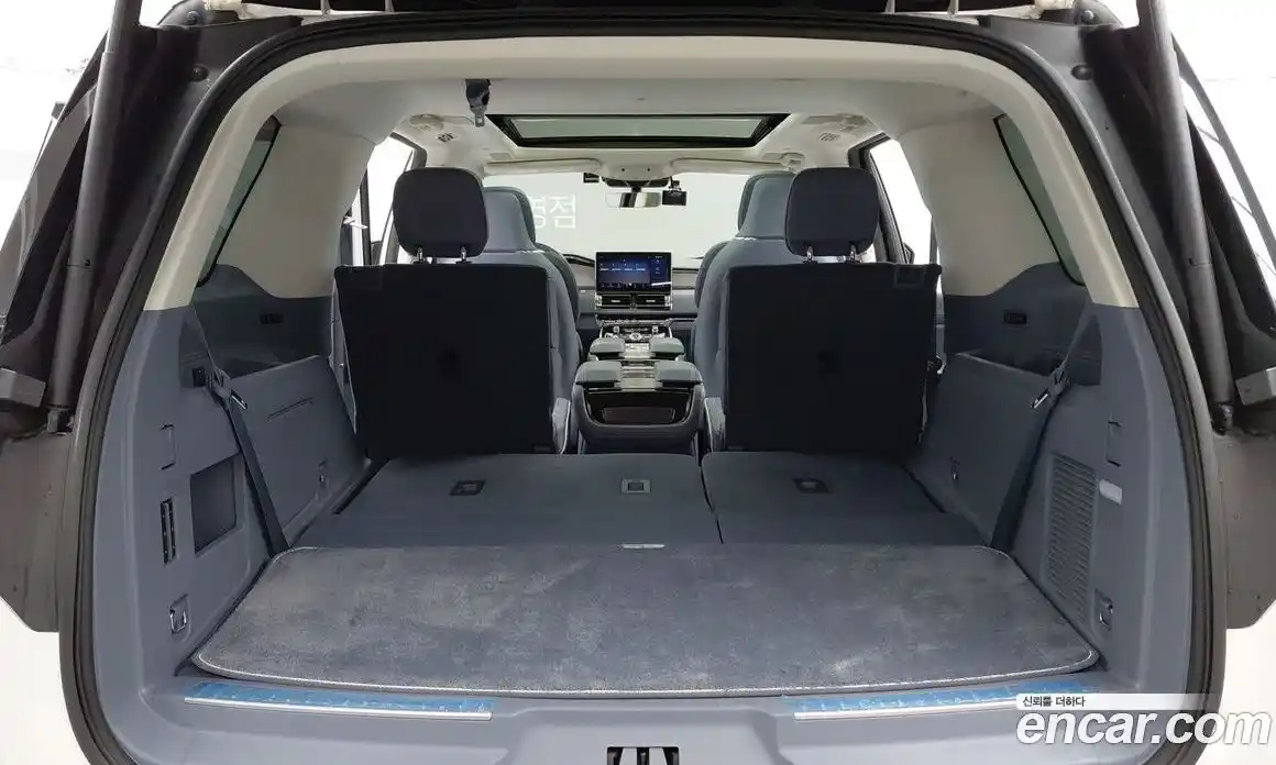 Lincoln Navigator 2023 3.5 гидро в Москве № 255859, фото 9