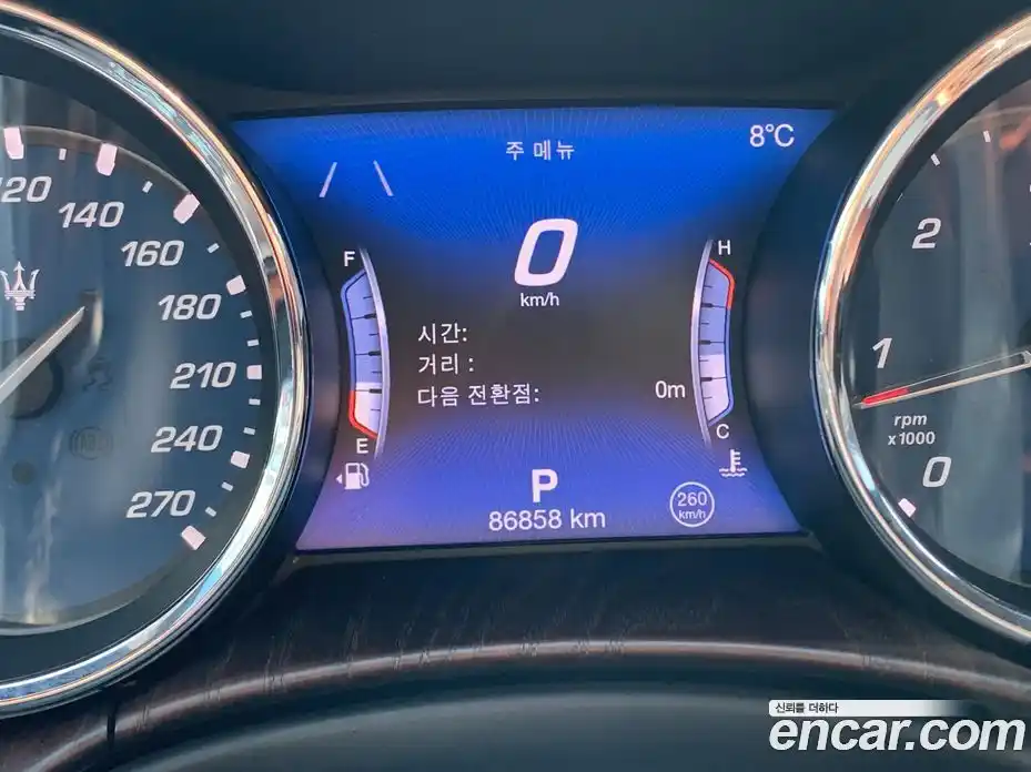 Maserati Quattroporte 2018 3.0 гидро в Москве № 256018, фото 17